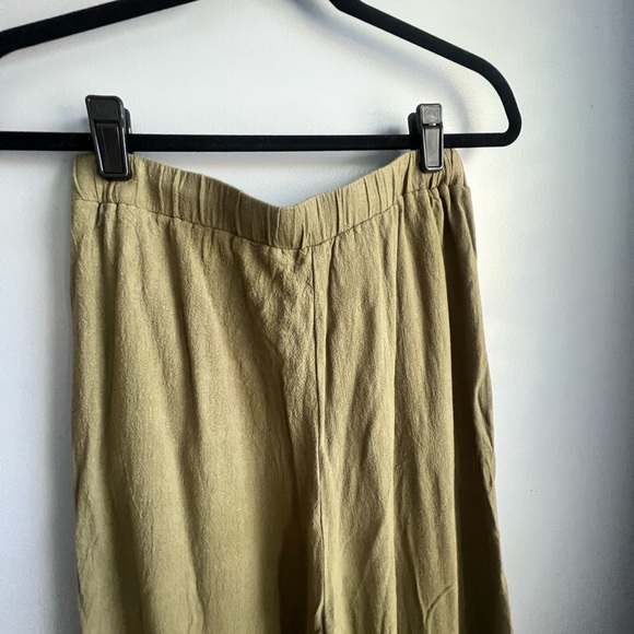 Army green culottes, super comfy for a day of running errands! - Picture 4 of 6